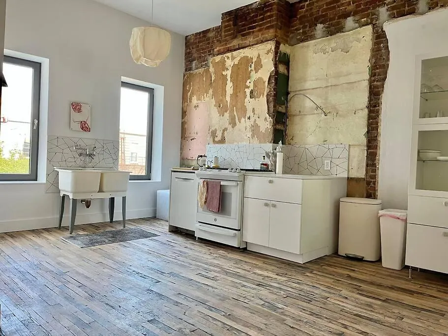 Deconstructed Loft In Greenpoint Lejlighed New York 0*,